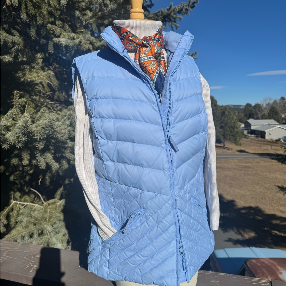 Talbots Sky Blue Quilted Vest NWOT‼️ - Picture 2 of 8